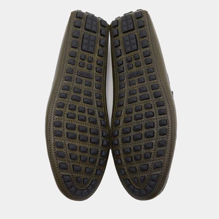 Pre Owned Tom Ford Olive Green Leather Chain Link Slip On Loafers Size 43
