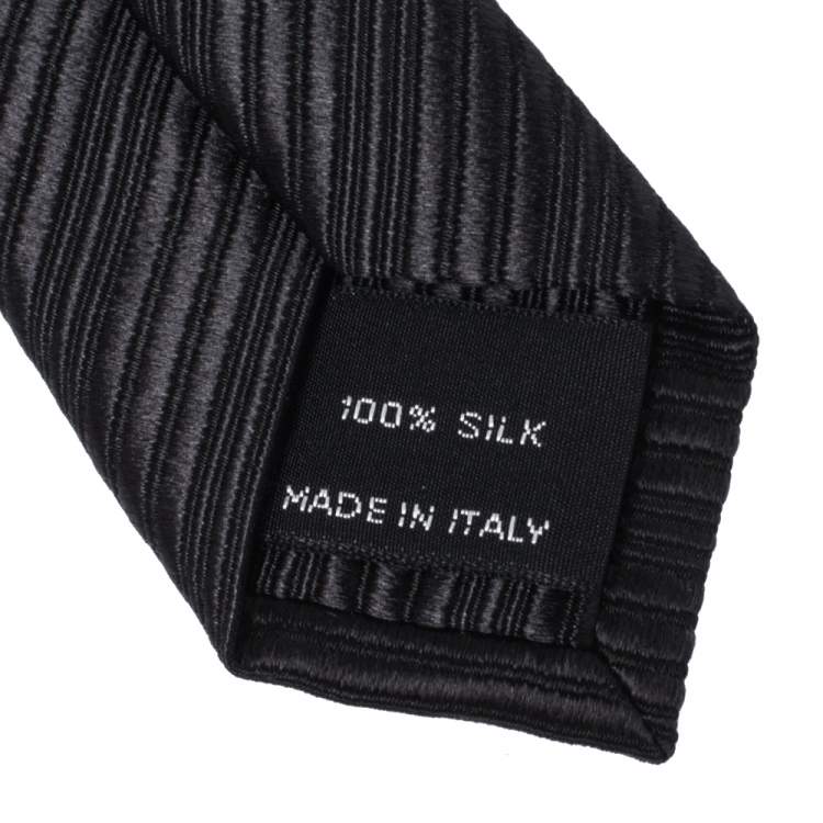 مملوكة مسبقًا Tom Ford Black Diagonal Striped Jacquard Silk Tie