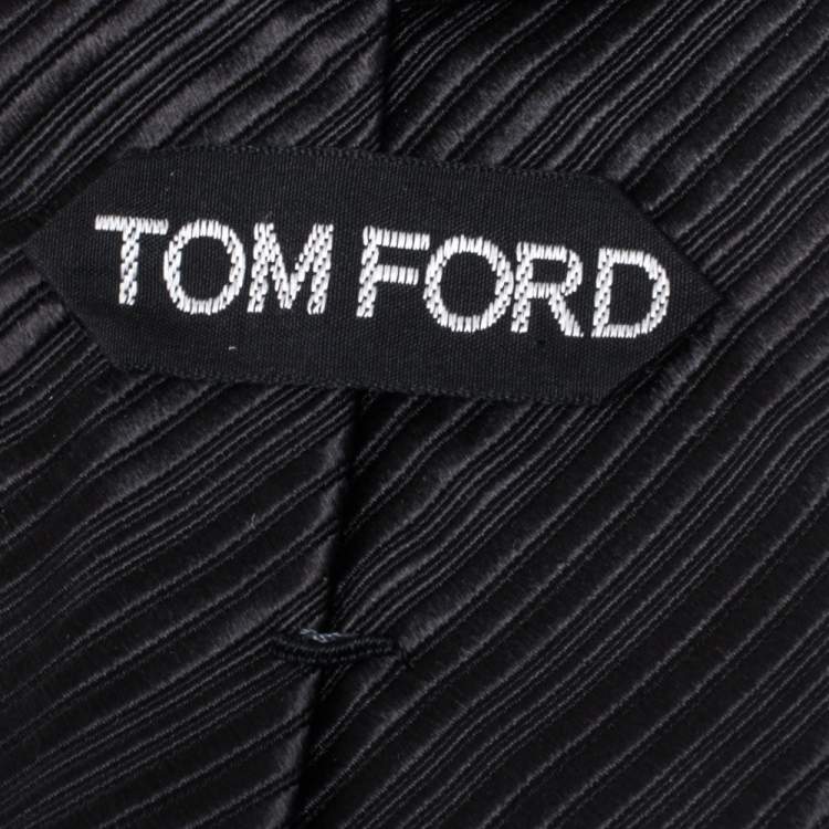 مملوكة مسبقًا Tom Ford Black Diagonal Striped Jacquard Silk Tie