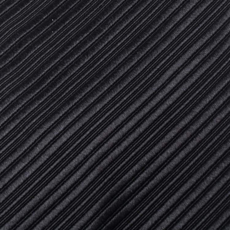 مملوكة مسبقًا Tom Ford Black Diagonal Striped Jacquard Silk Tie
