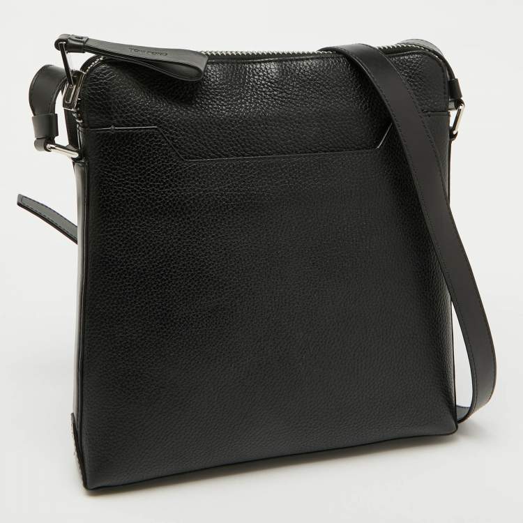 Pre Owned Tom Ford Black Grain Leather Messenger Bag