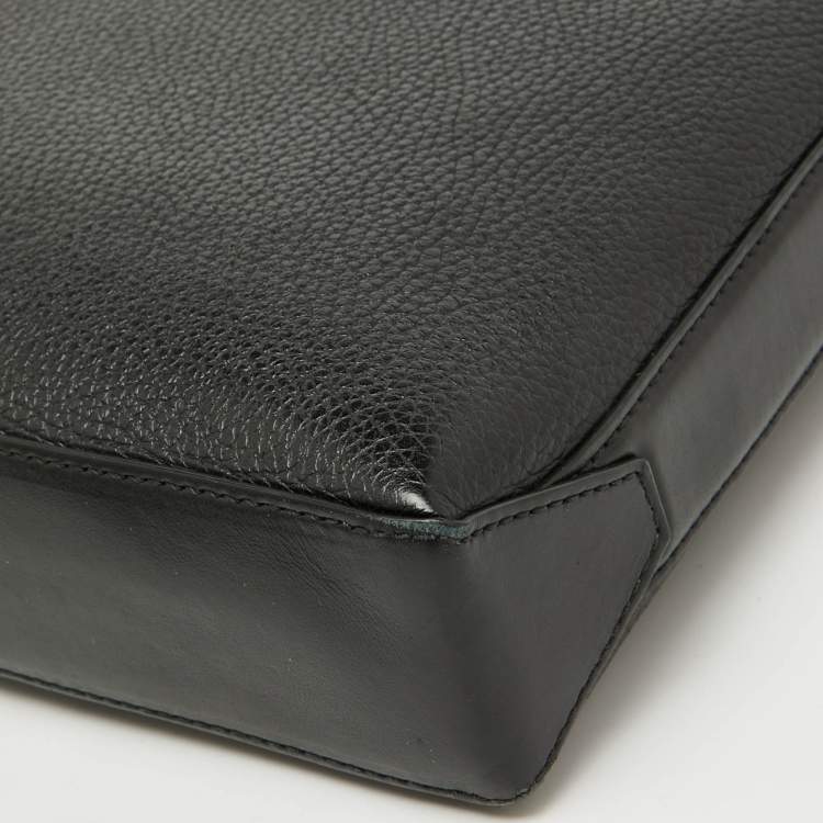 Pre Owned Tom Ford Black Grain Leather Messenger Bag