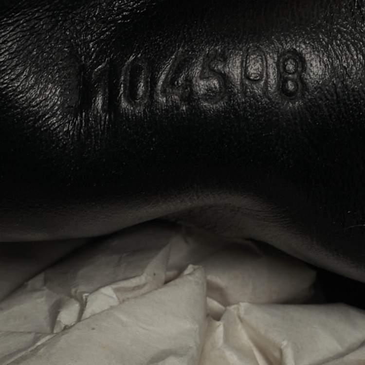 مملوكة مسبقًا حذاء رياضي توم فورد أربطة من أعلى جلد أسود مقاس 44