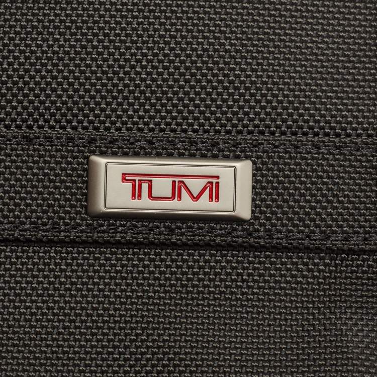 Pre Owned Tumi Black Nylon Medium  Alpha3 Laptop Cover