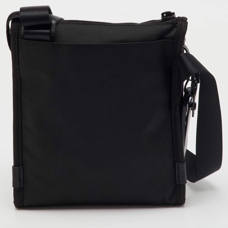 Pre Owned TUMI Black Ballistic Nylon Alpha 2 Small Pocket Messenger Bag
