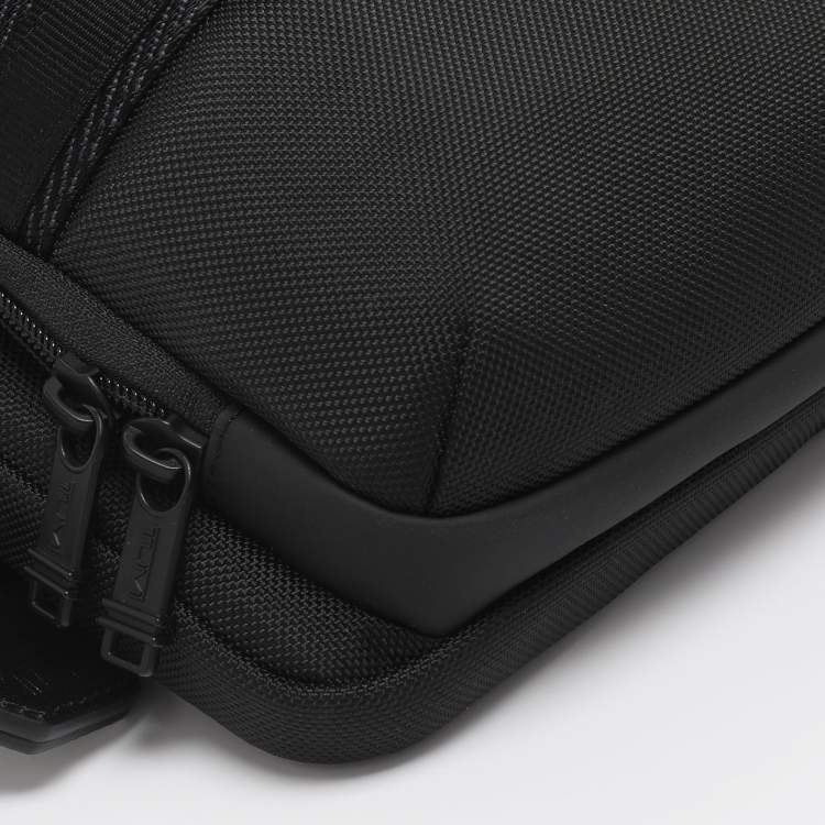 Pre Owned TUMI Alpha Bravo Service Black Nylon Crossbody Bag