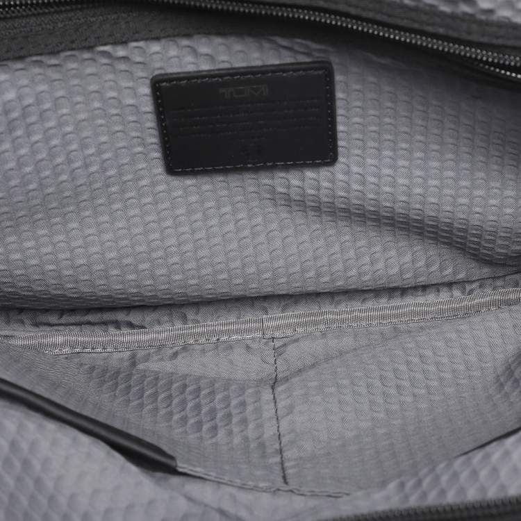 Pre Owned TUMI Alpha Bravo Service Black Nylon Crossbody Bag