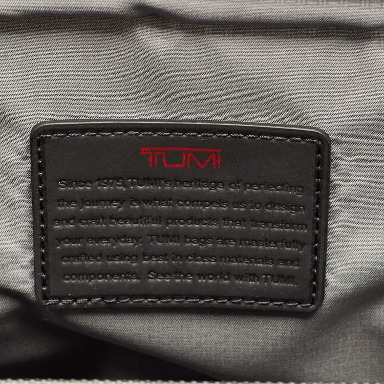 Pre Owned حقيبة مستندات تومي ألفا 3 ديلوكس نايلون أسود بأربع عجلات