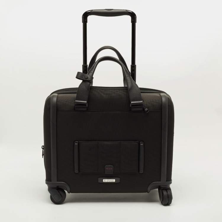 Pre Owned حقيبة مستندات تومي ألفا 3 ديلوكس نايلون أسود بأربع عجلات