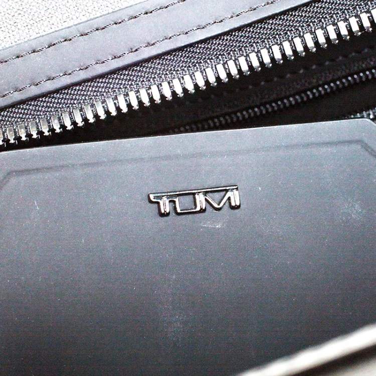 tumi lenox duffel