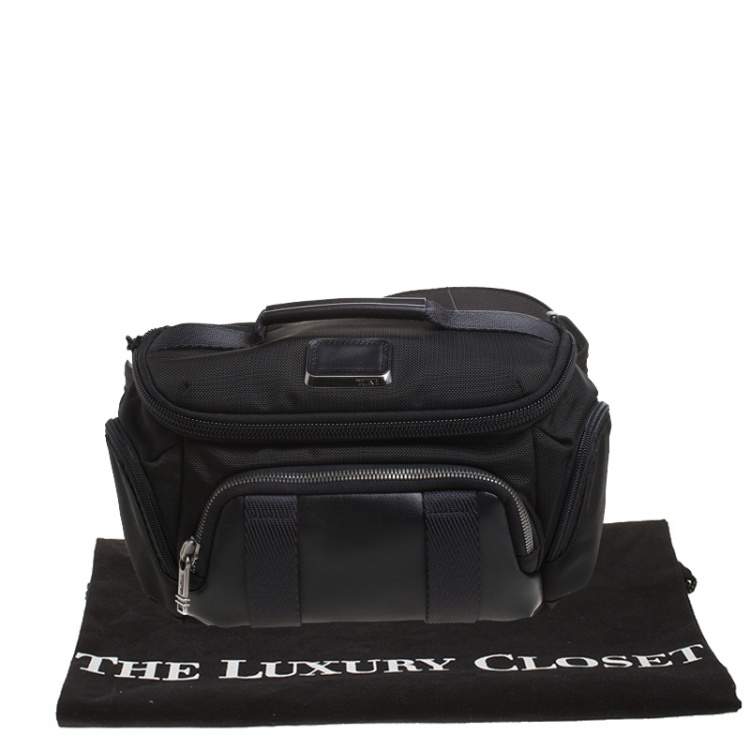 Pre Owned Tumi Black Nylon and Leather Newport Utility Belt Pouch