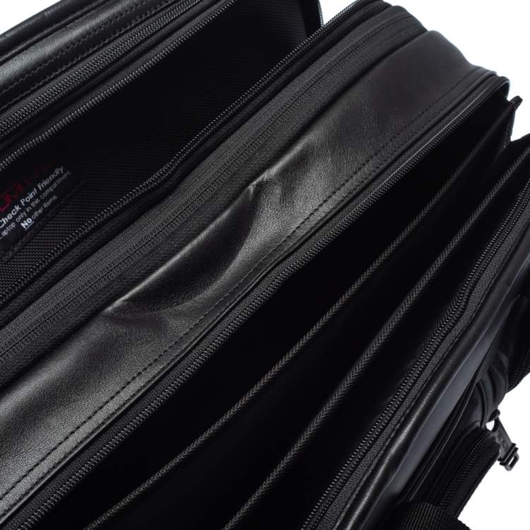 مملوكة مسبقًا TUMI Black Leather Alpha Bravo T-Pass Expandable Laptop Briefcase