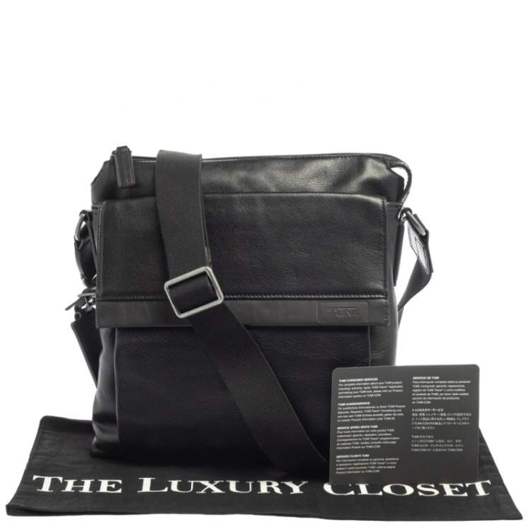 Pre Owned Tumi Black Leather DFO Monroe Oxford Top Zip Flap Messenger Bag