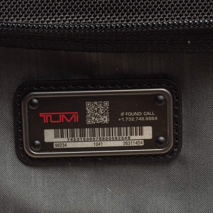 مملوكة مسبقًا Tumi Black Nylon and Leather Large DFO Compact Screen Laptop Briefcase