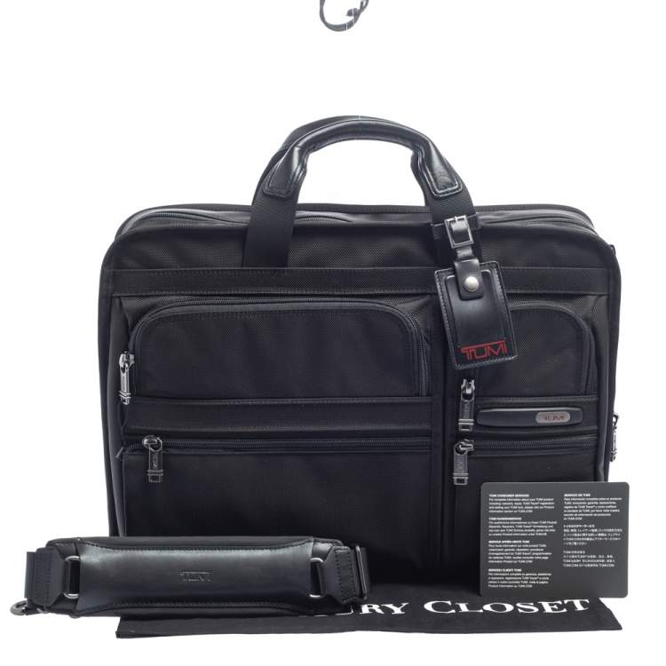 مملوكة مسبقًا Tumi Black Nylon and Leather Large DFO Compact Screen Laptop Briefcase
