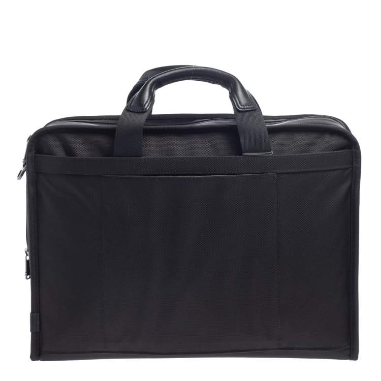 مملوكة مسبقًا Tumi Black Nylon and Leather Large DFO Compact Screen Laptop Briefcase