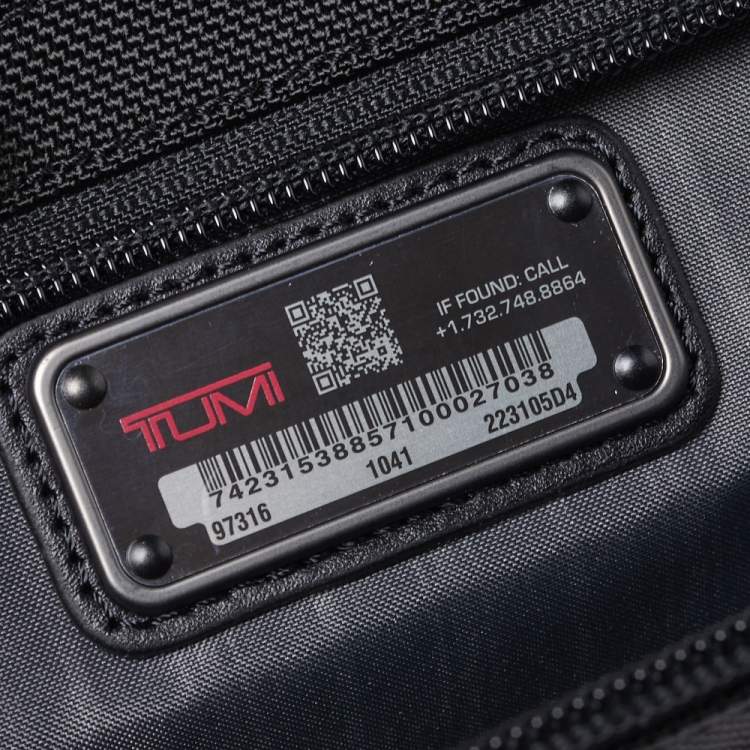 Pre Owned Tumi Black Nylon Small DFO Flap Messenger Bag