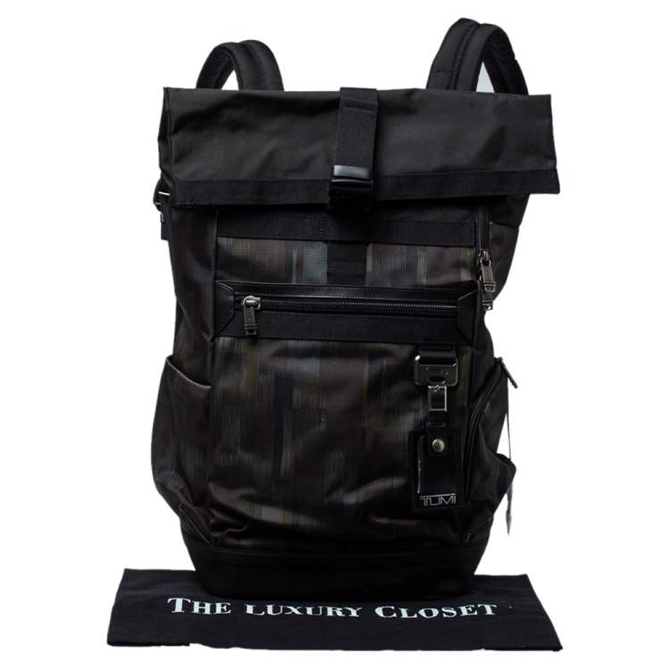 Pre Owned TUMI Black/Khaki Nylon Birch Roll Top Backpack