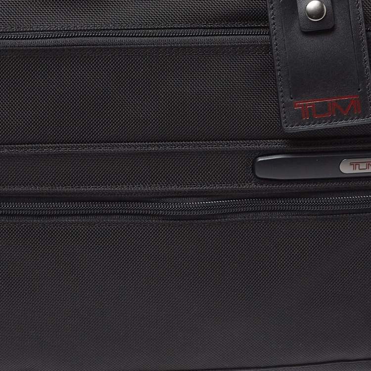 Pre Owned TUMI Black Nylon Gen 4.2 Slim Deluxe Portfolio Bag