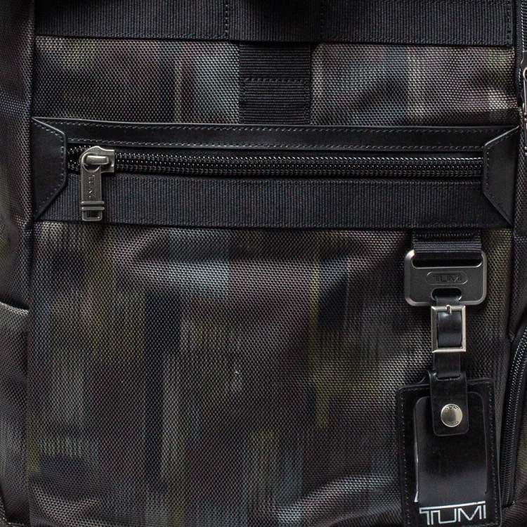Pre Owned TUMI Black/Khaki Nylon Birch Roll Top Backpack