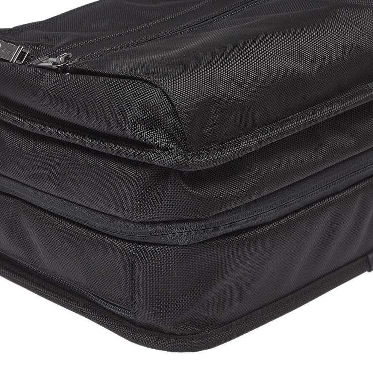 Pre Owned TUMI Black Nylon Gen 4.2 Expandable Organizer Laptop Briefcase