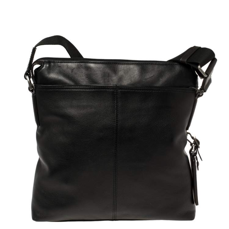 مملوكة مسبقًا TUMI Black/Brown Leather Oxford Top Zip Flap Crossbody Bag