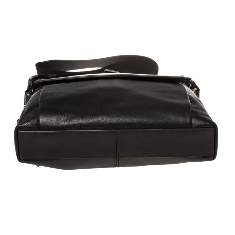 مملوكة مسبقًا TUMI Black/Brown Leather Oxford Top Zip Flap Crossbody Bag