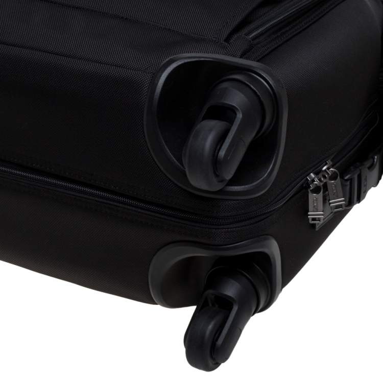 Pre Owned TUMI Black Nylon Gen 4.2 Carry On 4 Wheel Garment Bag