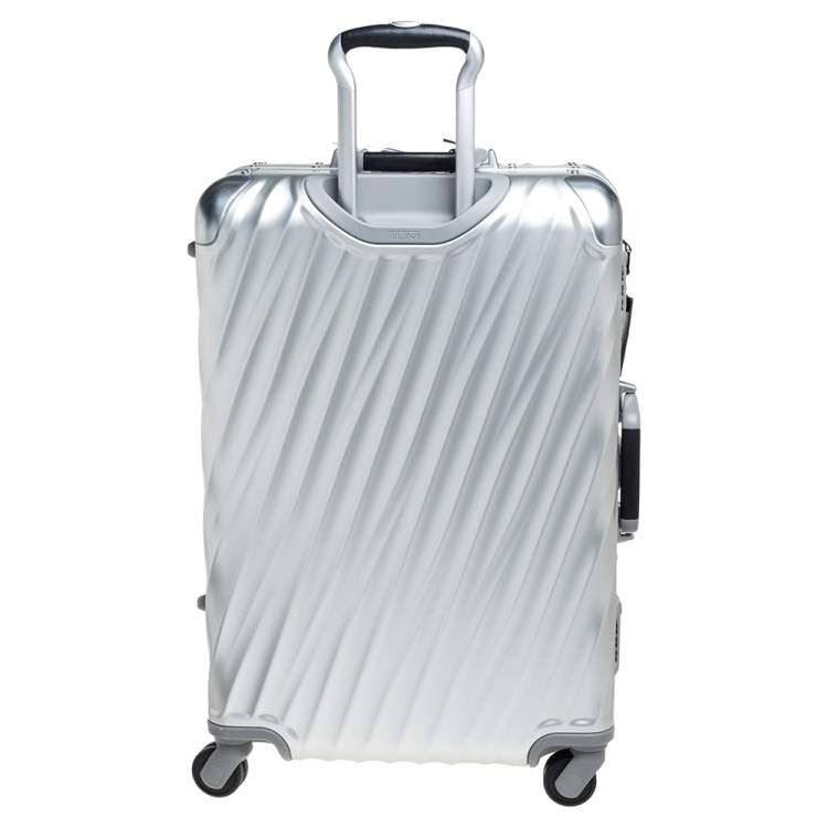 tumi 19 degree extended trip packing case