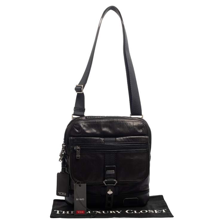 Pre Owned TUMI Black Leather Annapolis Zip Flap Messenger Bag
