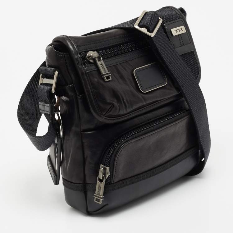 Pre Owned Tumi Dark Brown Leather Alpha Bravo Barstow Crossbody Bag
