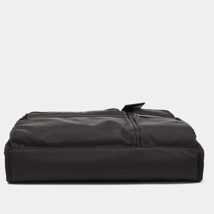 Pre Owned TUMI Black Nylon Large Compact Gen4.2 Screen Laptop Briefcase