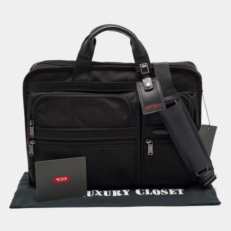 Pre Owned TUMI Black Nylon Large Compact Gen4.2 Screen Laptop Briefcase