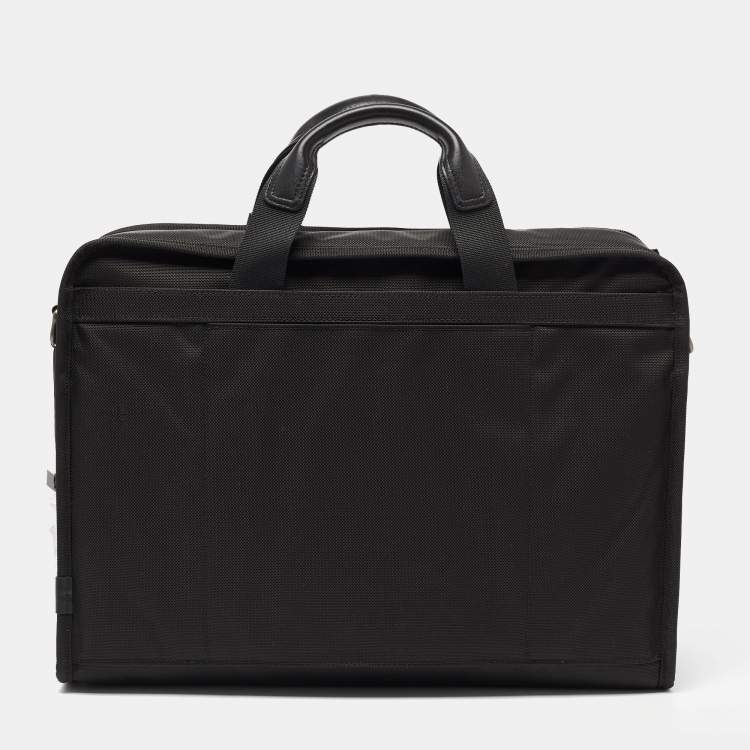 Pre Owned TUMI Black Nylon Large Compact Gen4.2 Screen Laptop Briefcase