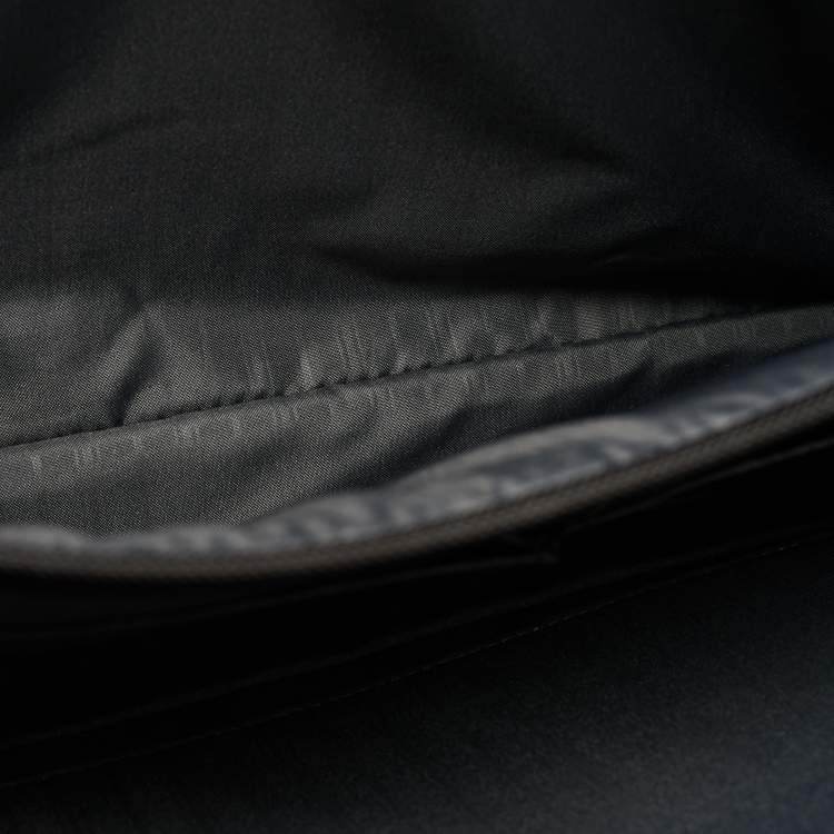Pre Owned TUMI Black Nylon Large Compact Gen4.2 Screen Laptop Briefcase