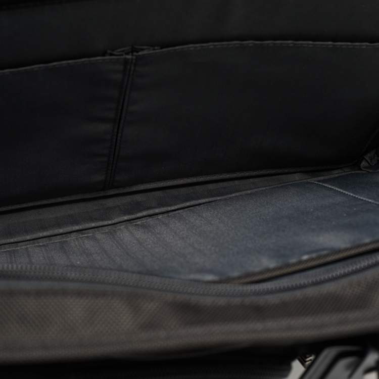 Pre Owned TUMI Black Nylon Large Compact Gen4.2 Screen Laptop Briefcase