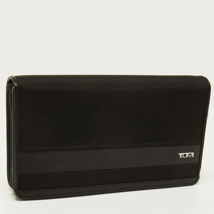Pre Owned Tumi Black Nylon and Leather Travel Zip Around Wallet