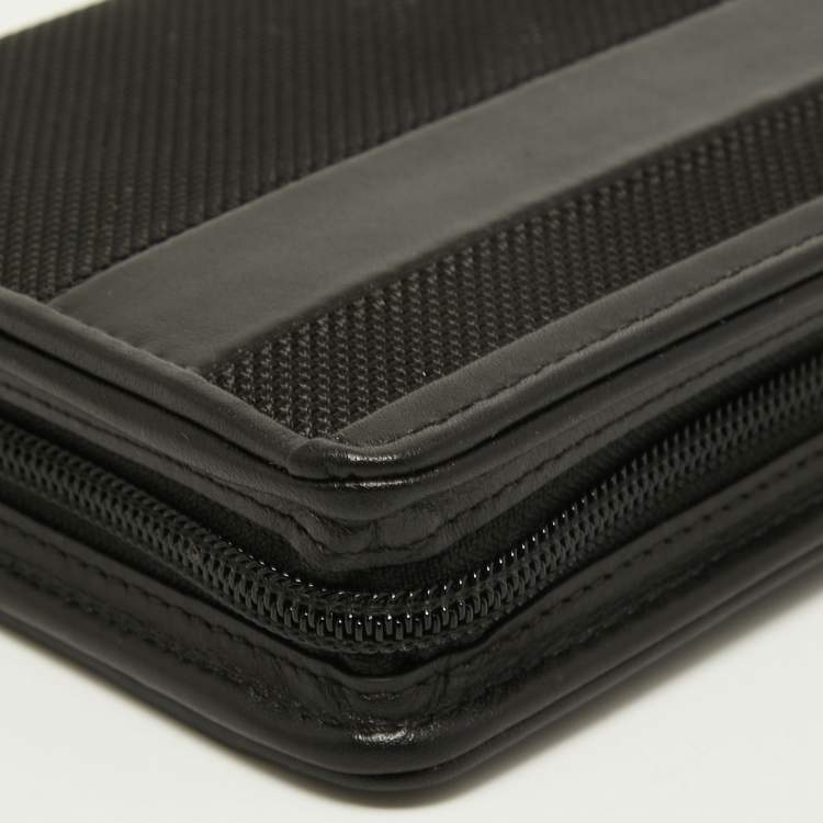 Pre Owned Tumi Black Nylon and Leather Travel Zip Around Wallet