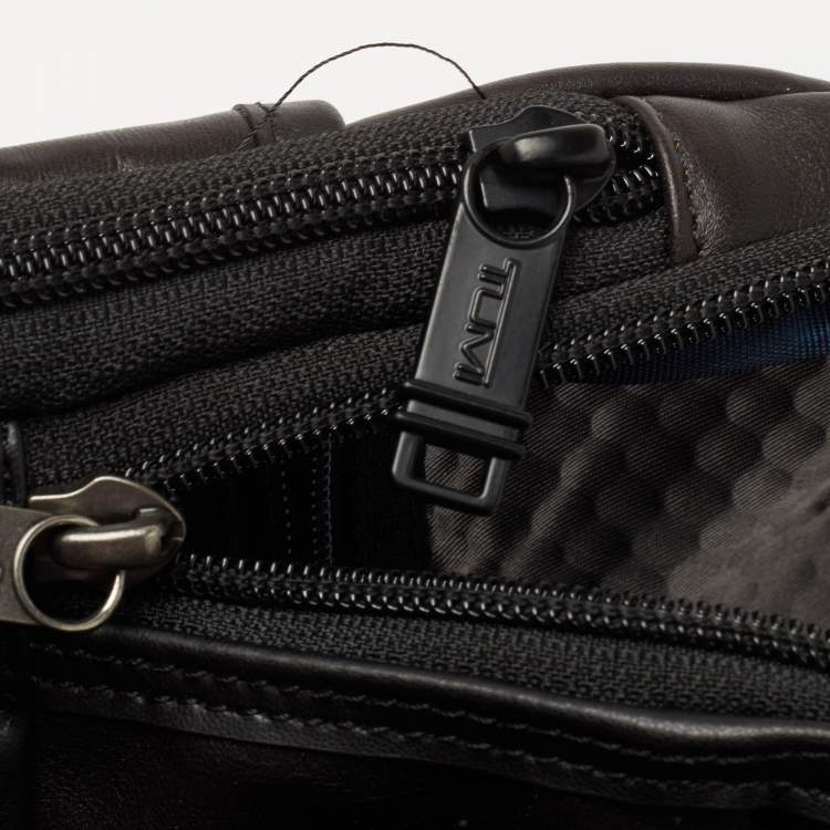 Pre Owned Tumi Black Leather Alpha Bravo Arnold Zip Flap Expandable Messenger Bag