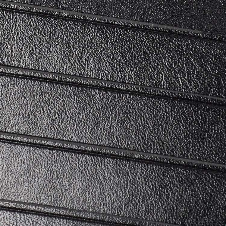Pre Owned Tumi Black Leather Global Vertical Flip Coin Wallet