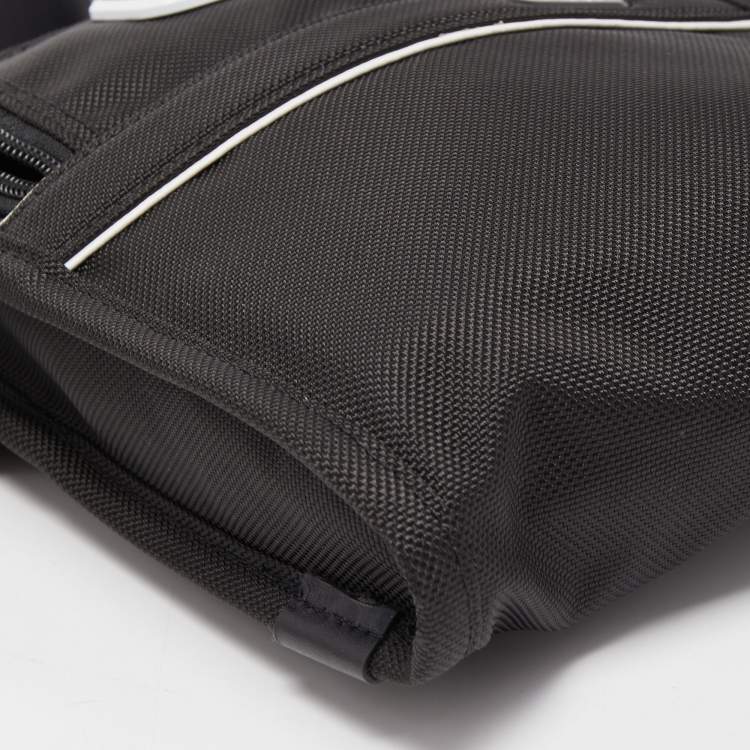 Pre Owned Tumi Black Nylon Alpha Pocket Messenger Bag 