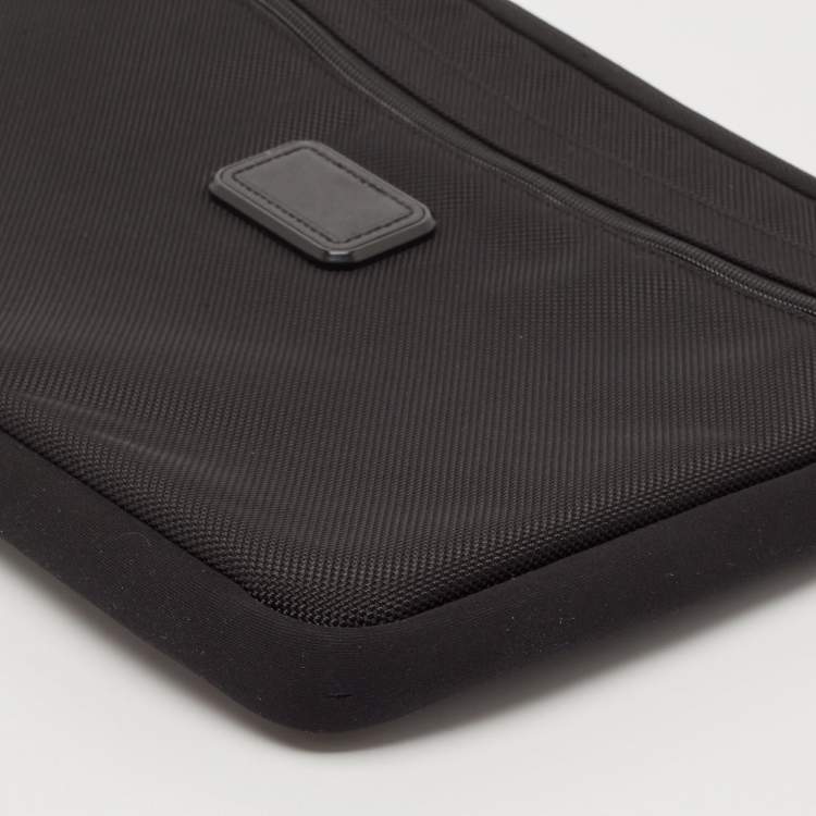 Pre Owned TUMI Black Nylon and Neoprene Laptop Sleeve