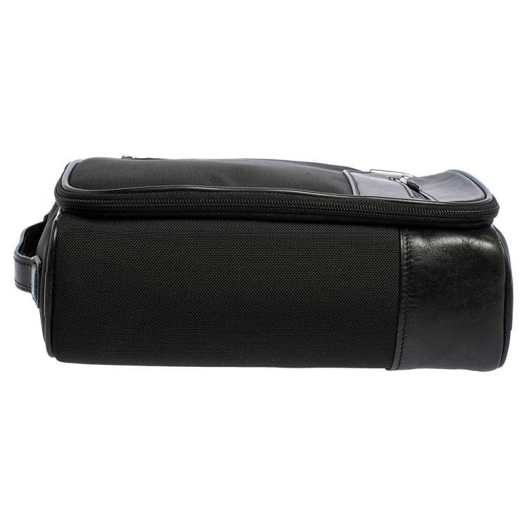 Pre Owned TUMI Black Nylon and Leather Hanging Travel Kit Wash Bag