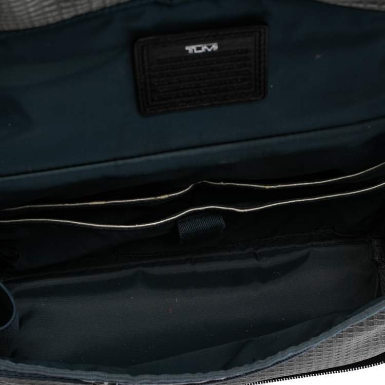 Pre Owned TUMI Black Nylon and Leather Hanging Travel Kit Wash Bag