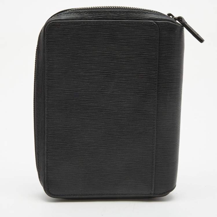 Pre Owned Tumi Black Leather Zip Around Clutch Organizer