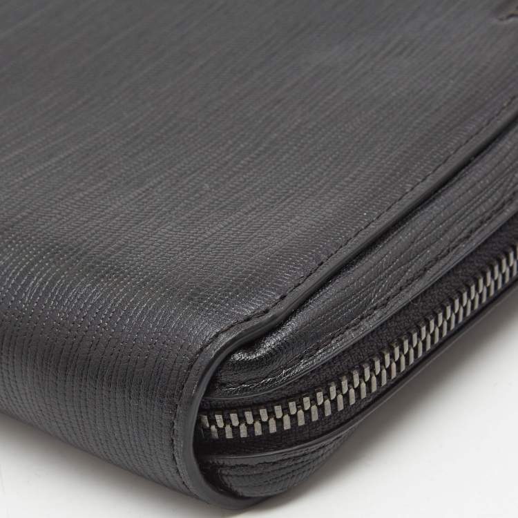 Pre Owned Tumi Black Leather Zip Around Clutch Organizer