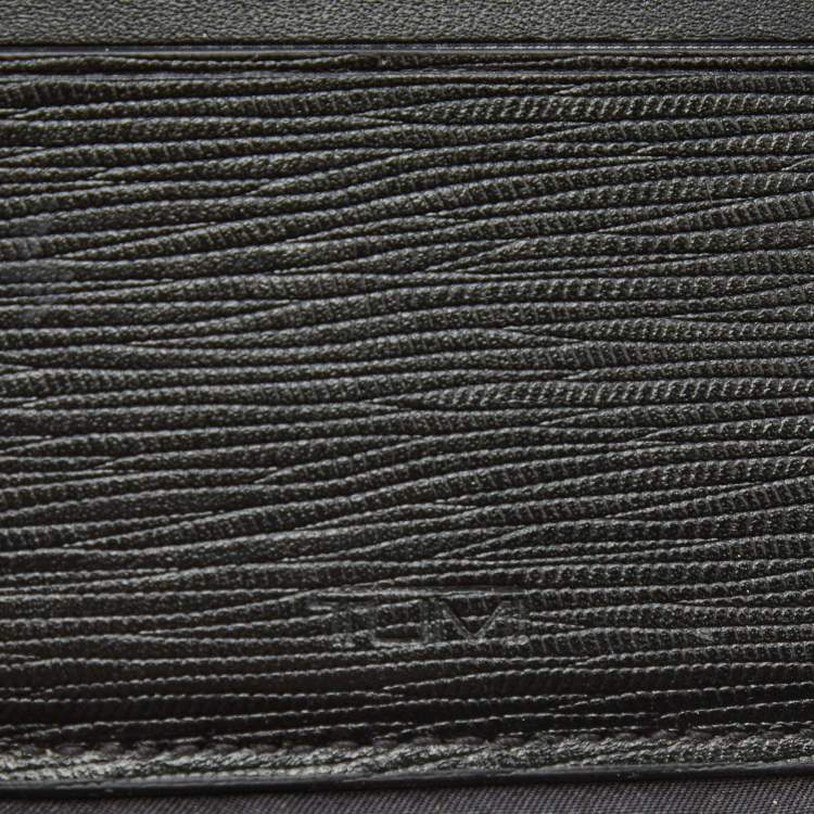Pre Owned Tumi Black Leather Zip Around Clutch Organizer