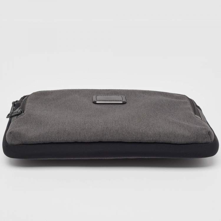 Pre Owned TUMI Black/Grey Nylon Alpha II Laptop Sleeve