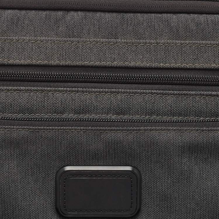 Pre Owned TUMI Black/Grey Nylon Alpha II Laptop Sleeve