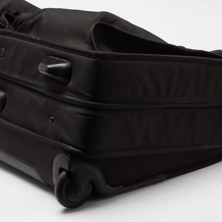 Pre Owned TUMI Black Nylon Alpha Rolling Garment Bag Suitcase